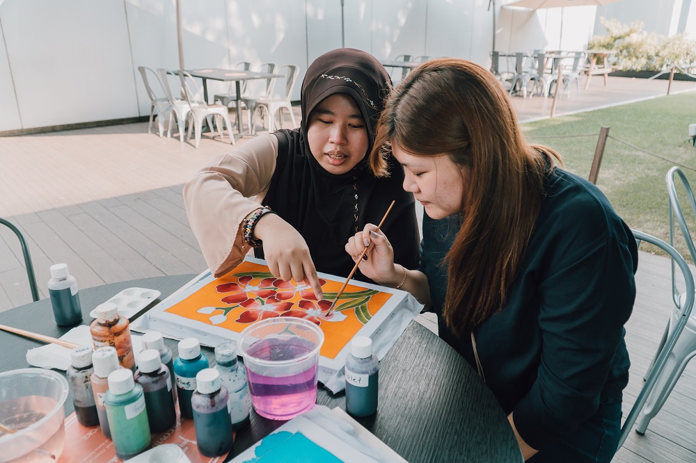 art therapy for a good cause wellness festival singapore 2022